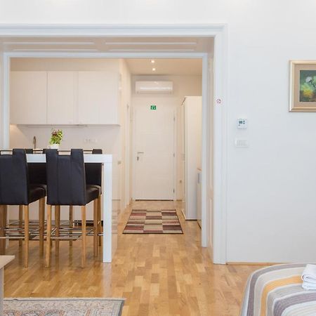 City Center Apartments Загреб Экстерьер фото